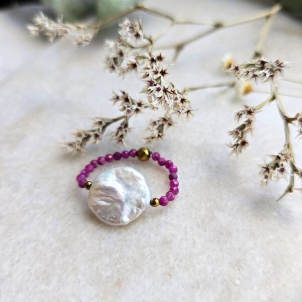 Pierścionek "Pearl is the New Black" (pink)