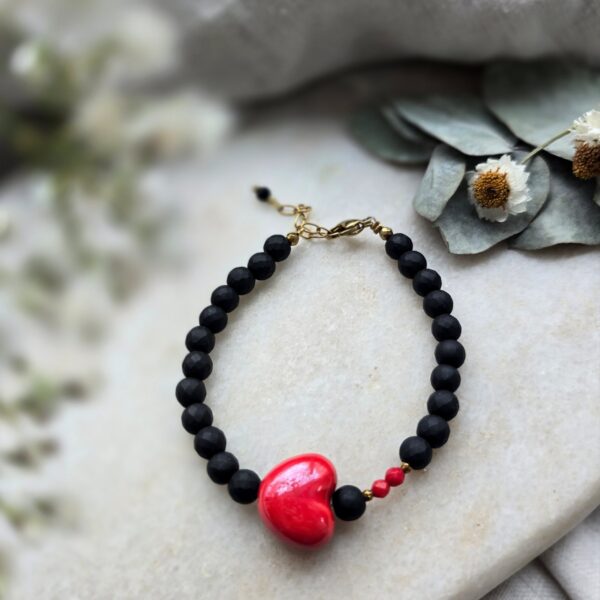Bransoletka "Love is Love"